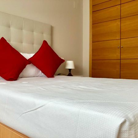 New Apartments Airport Ifema Madrid Kültér fotó